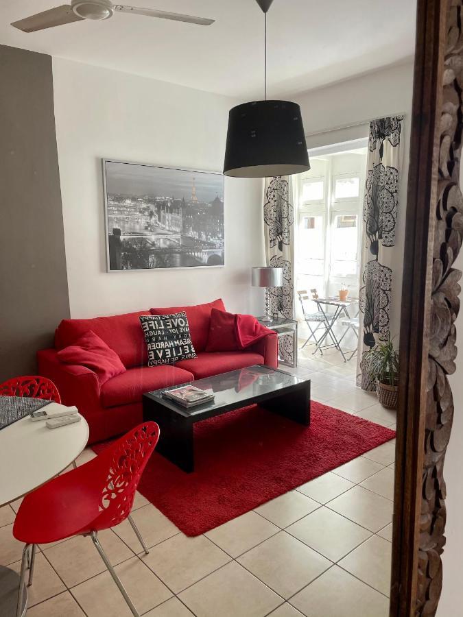 Simons Apartments Minutes Away From Balluta Bay And St Julians Слима Экстерьер фото