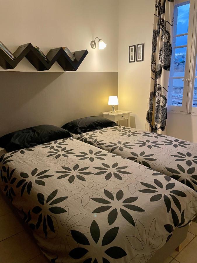 Simons Apartments Minutes Away From Balluta Bay And St Julians Слима Экстерьер фото