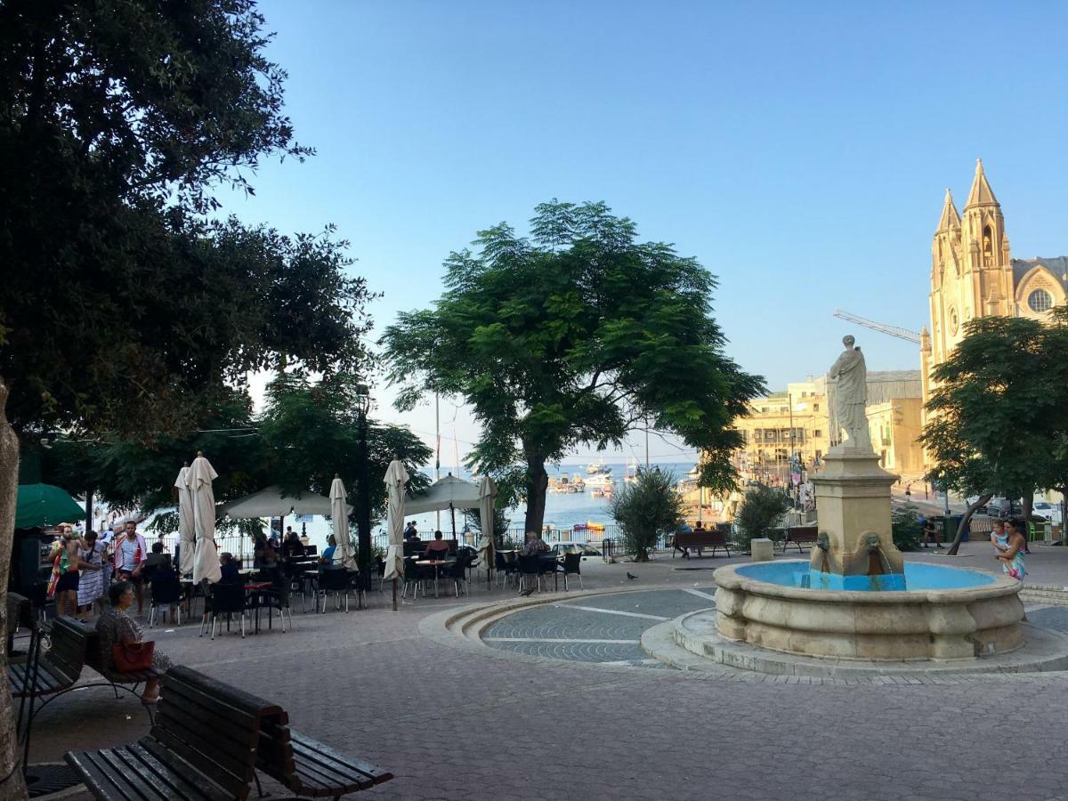 Simons Apartments Minutes Away From Balluta Bay And St Julians Слима Экстерьер фото